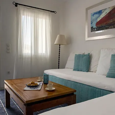 Archipelago Sifnos - Seaside