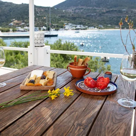 Archipelago Sifnos - Seaside Aparthotel 4*