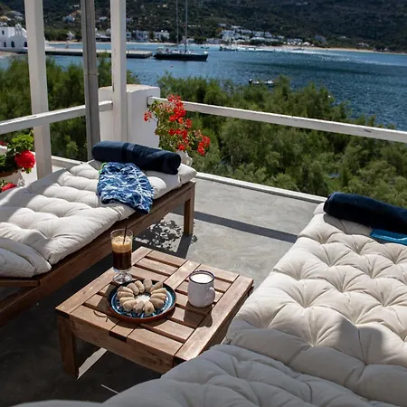 Archipelago Sifnos - Seaside Vathi (Sifnos)